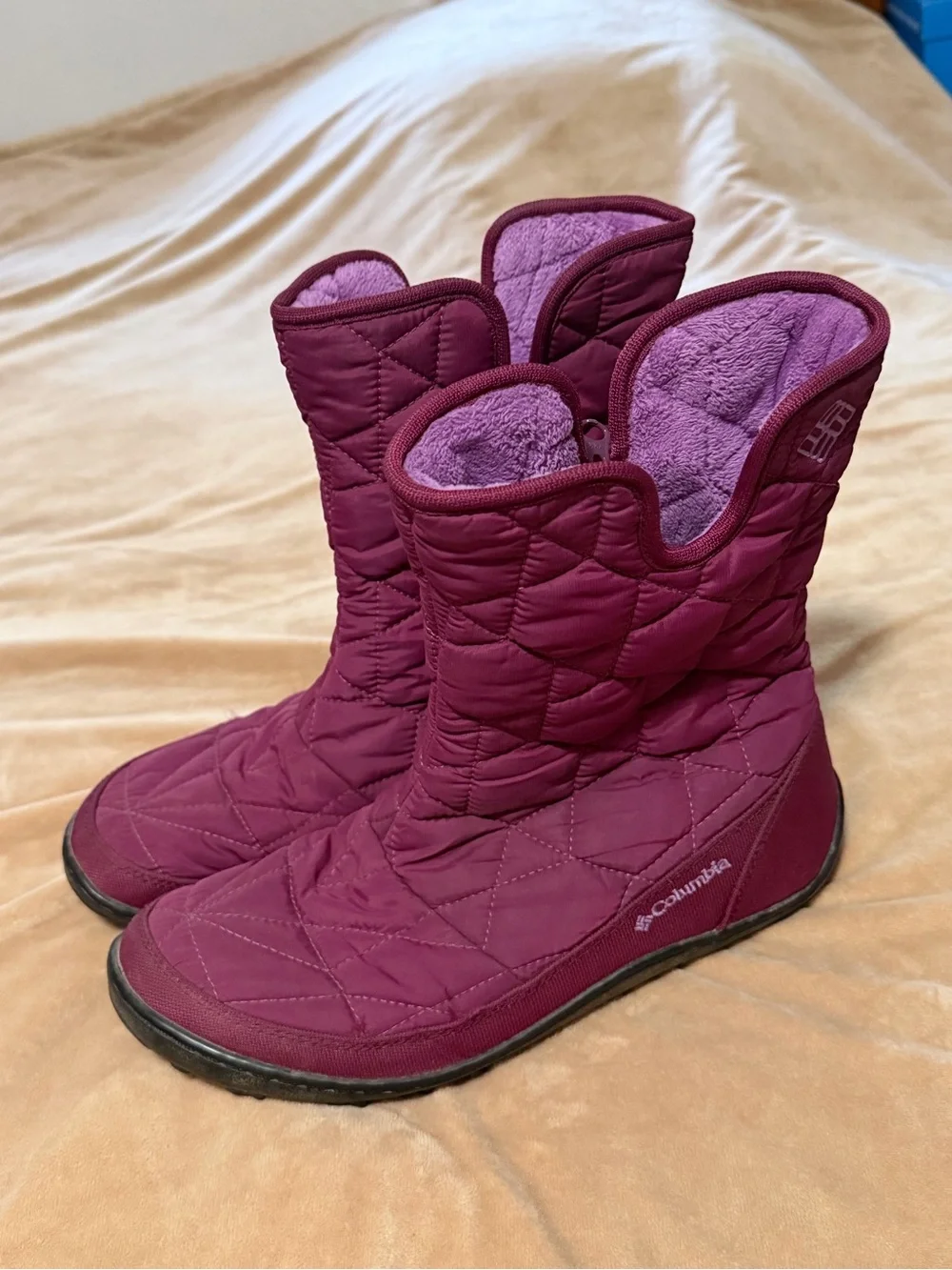Columbia Women's Quilted Winter Boots in Plum 9.5